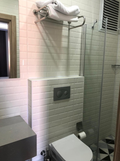 Bathroom 4, Okda Hotel, Fatih