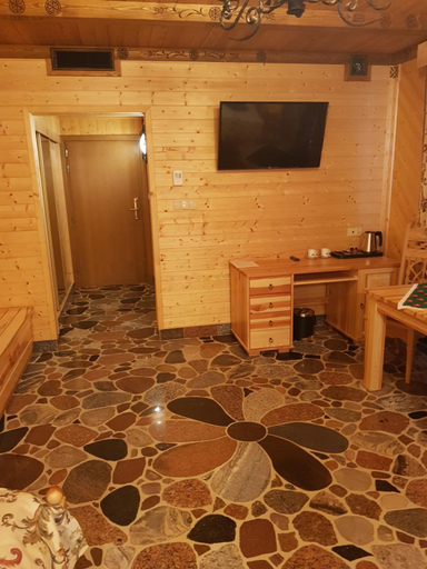 Others 3, Chata Goralska i Pokoje Goscinne, Toruń