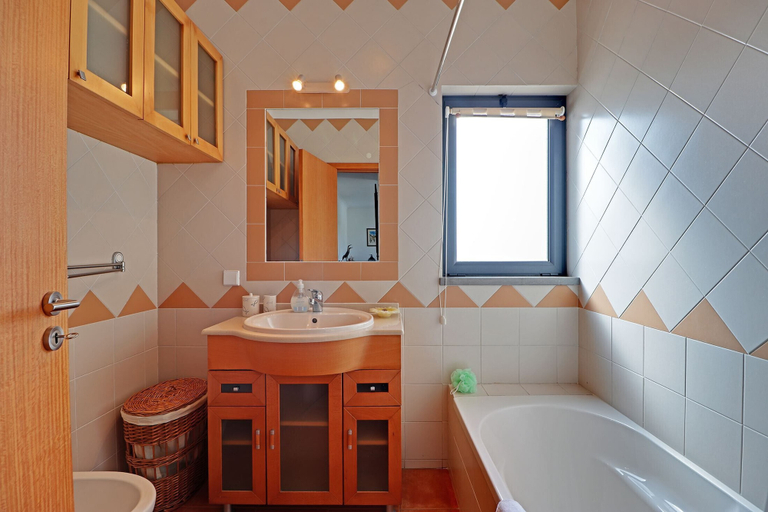 Bathroom 4, Pera Sea View With Pool by Homing, Silves