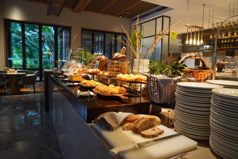 Food & Drinks 5, DoubleTree by Hilton Lingshui Hot Spring, Hainan
