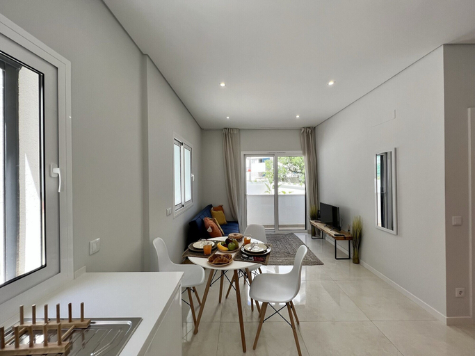 Others 5, Praia DA Rocha Modern by Homing, Portimão