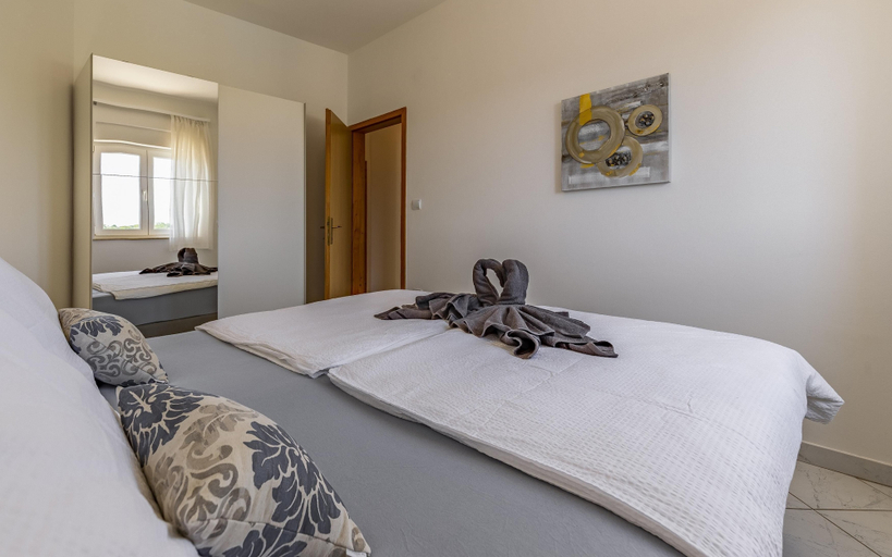 Bedroom 2, Apartments with Shared Pool Rocco 1, Medulin