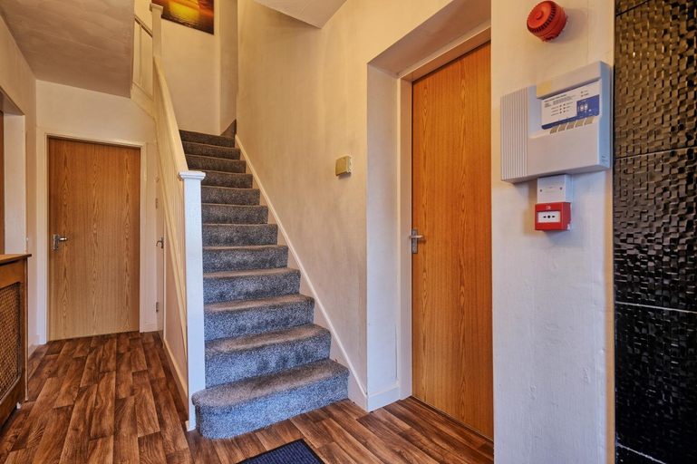 Others 5, Upton Village Guest House, Wirral