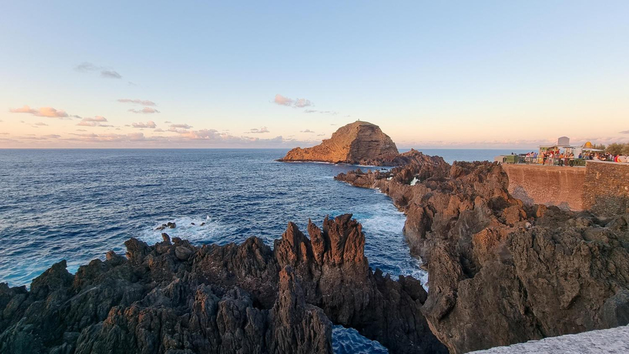 Others 5, The Jolie - Apartments by the Ocean, with Free Parking, Porto Moniz