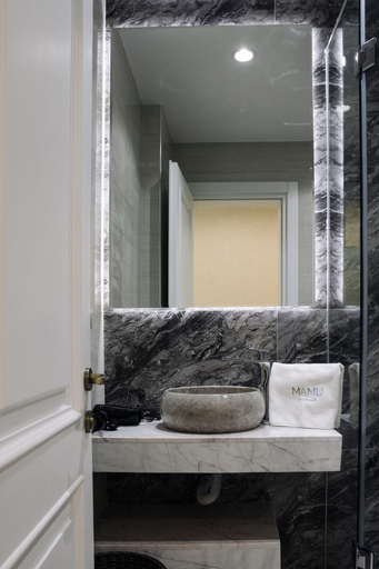 Bathroom 3, MamuApartment, Batumi