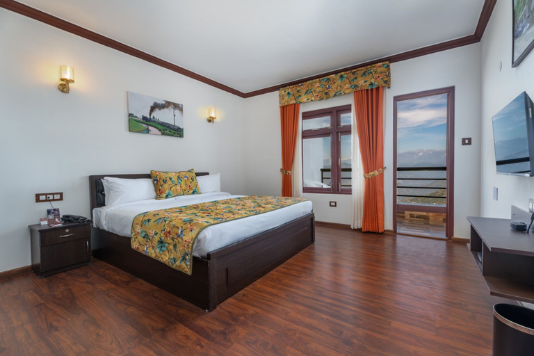 Bedroom 3, Summit Sherpa Mountain Inn, Darjiling
