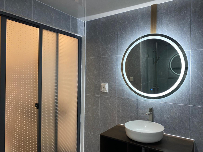Bathroom 4, Chillax Thoddoo