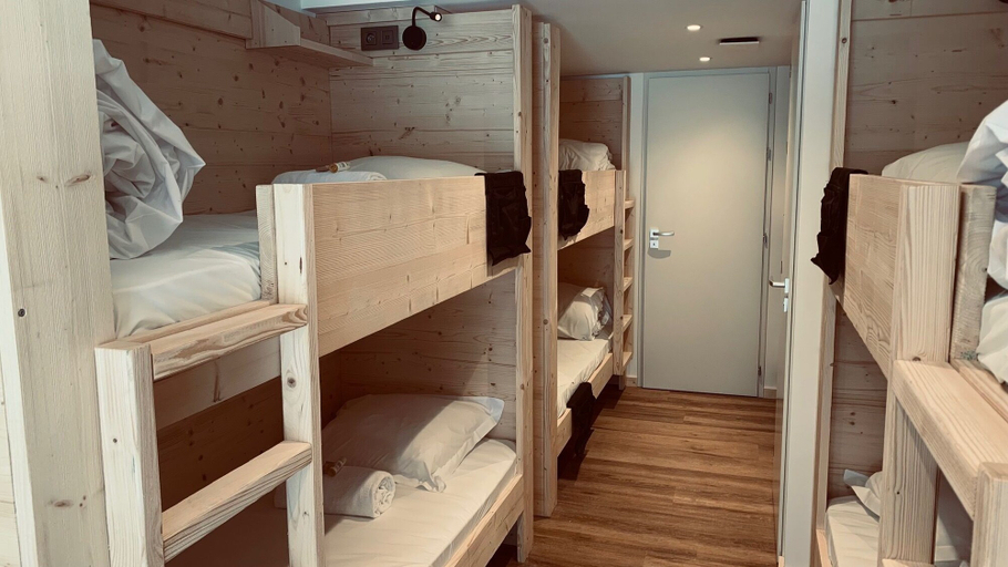 Bedroom 3, L’Arveyron Open House, Haute-Savoie