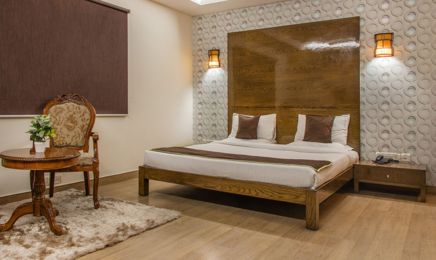 Bedroom 3, Athasri Hotel Infantry Road, Bangalore