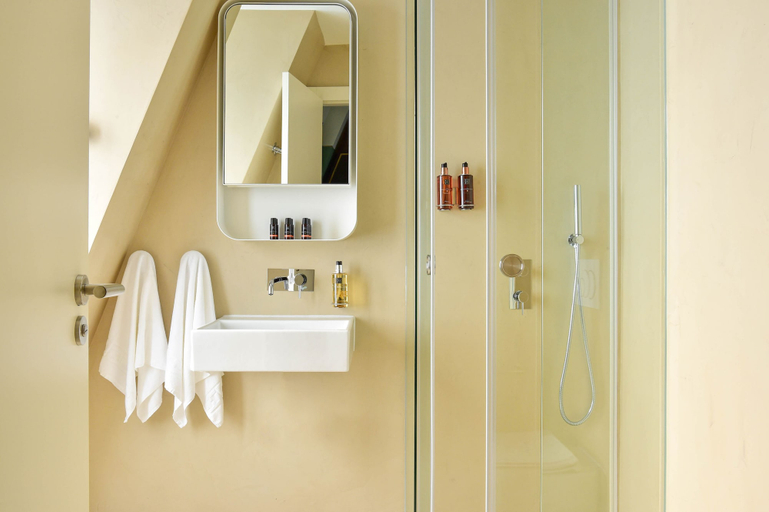Bathroom 4, My Story Hotel Augusta, Lisbon
