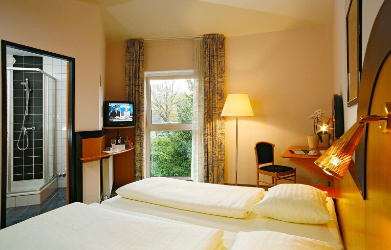 Bedroom 6