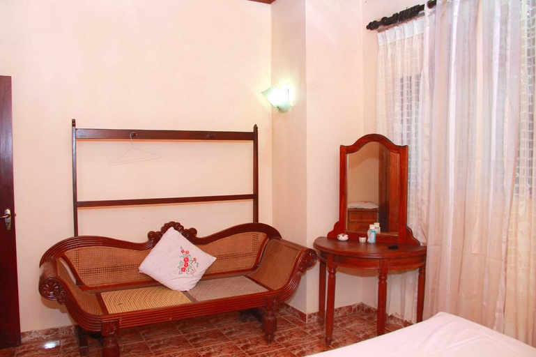 Bedroom 2, Gihan villa, Balapitiya