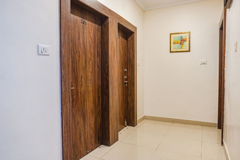Others 4, Fabhotel Irish, Pune