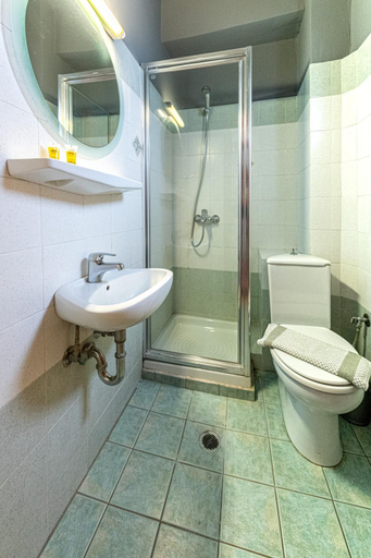 Bathroom 4, Stalis Hotel, Attica