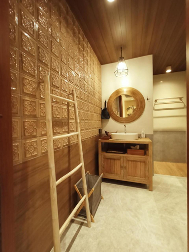 Bathroom 3, Yatika Boutique, Chiang Dao