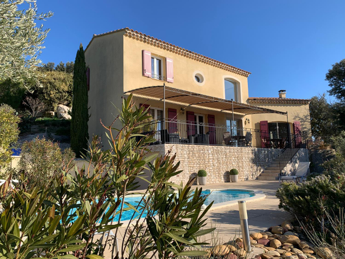 Others 3, Villa Madou, Gard