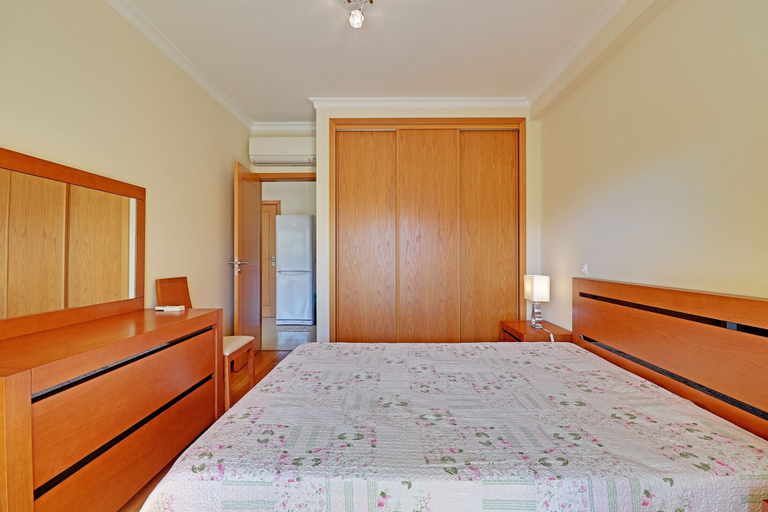 Bedroom 2, Lagos Balcony With Pool by Homing, Lagos