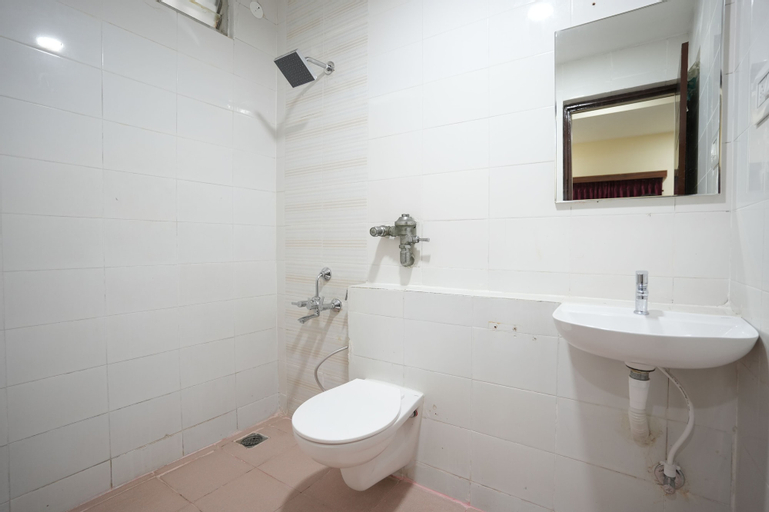 Bedroom 4, Vivelaa Hotels and Restobar, Puducherry
