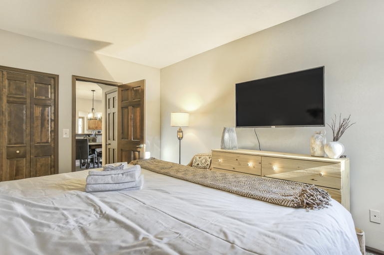 Bedroom 3, Paradise Cabin, Teller