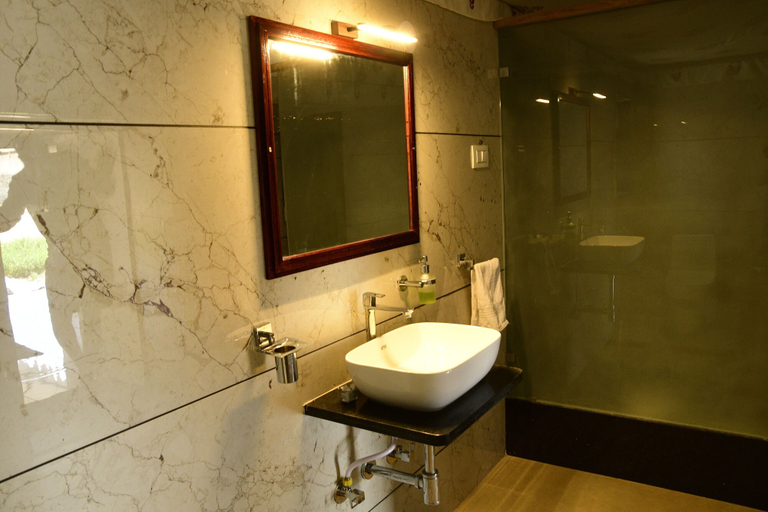 Bathroom 4, Jawai Empire Resort, Pali