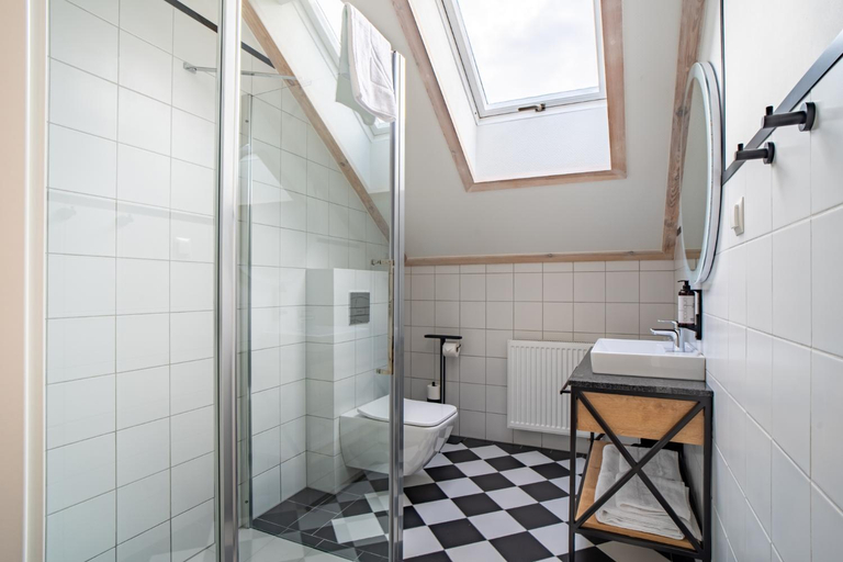 Bathroom 4, Santa Natura Resort & SPA, Żyrardów