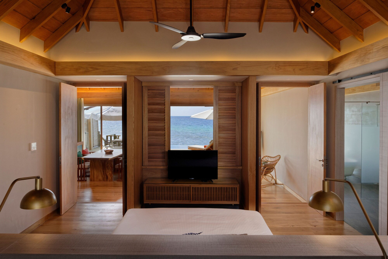 Bedroom 4, Emerald Faarufushi Resort & Spa, Raa Atoll