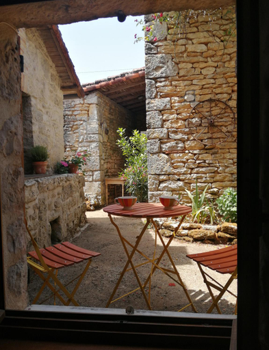 Others 3, Les Granges de la Leigne, Ruffec, Charente