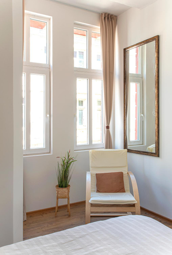 4, Supreme Luxury Top Central 1 Bedroom Apartment, Stolichna