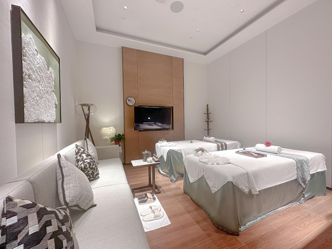 Bedroom 3, DoubleTree by Hilton Lingshui Hot Spring, Hainan