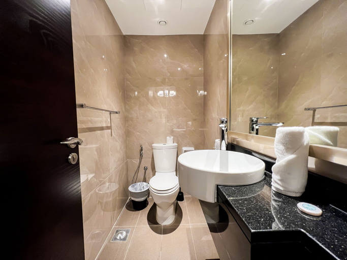 Bathroom 2, Unforgettable 1BR Burj Khalifa Views, Dubai
