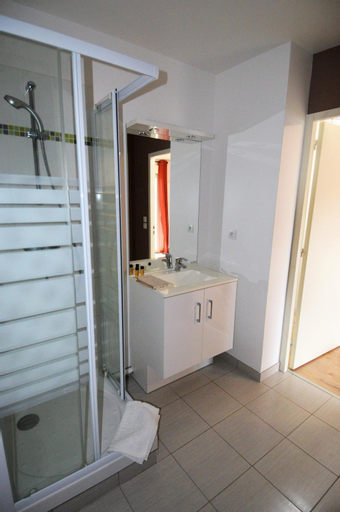 Bedroom 3, Jardin - a 50m de la plage - Wifi - Parking, Calvados