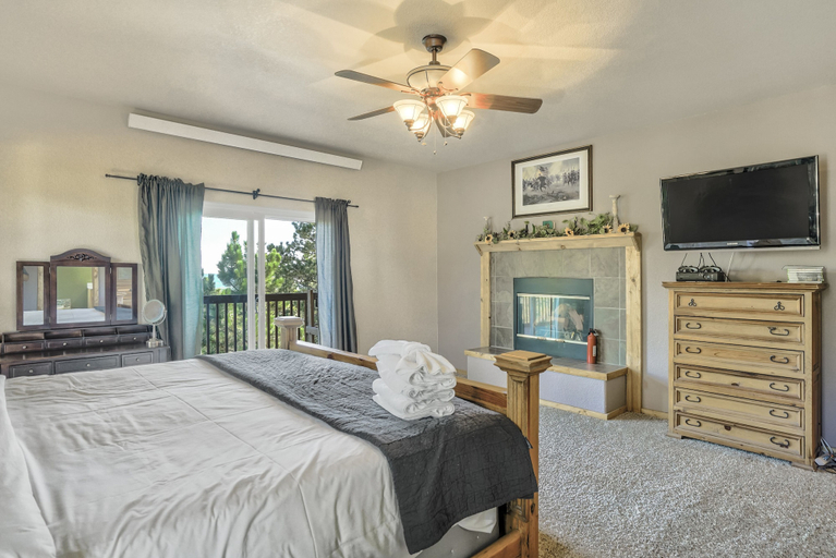 Bedroom 2, Peyton Ranch, El Paso