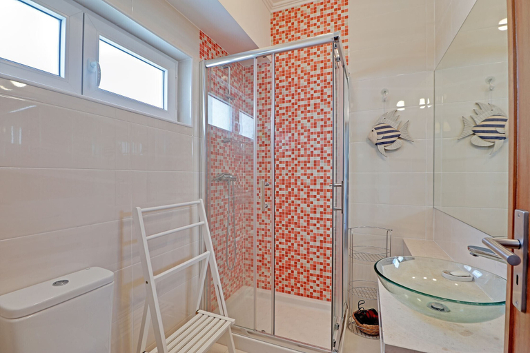 Bathroom, Portimão Marina View by Homing, Portimão