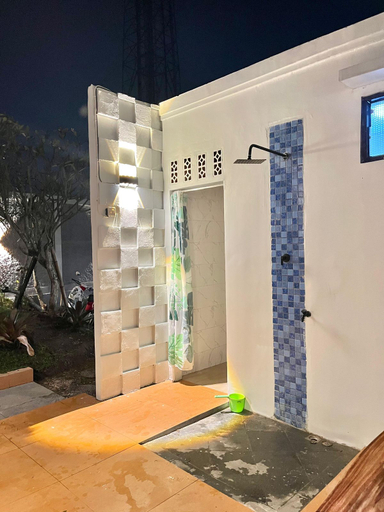 Exterior & Views 5, Villa Antiqu by Vilarian, Bogor