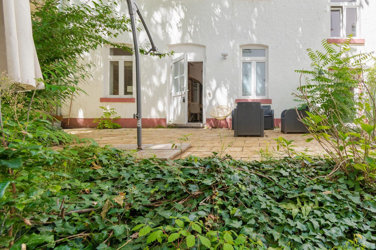 Home by Doni - ruhig I zentral I Kuche I Terrasse I Design Loft nahe RMCC & Landtag, Wiesbaden