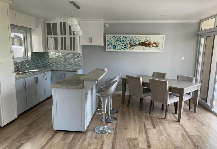 Others 4, JemmRose Suites