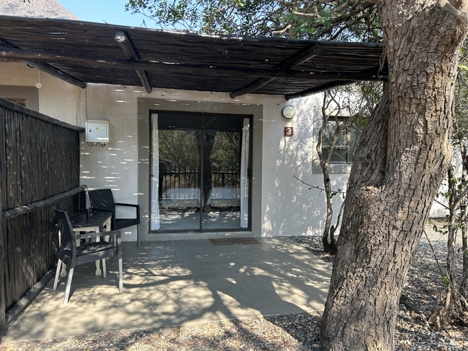 Exterior & Views 2, Leadwood Tree Safari Lodge, Mopani