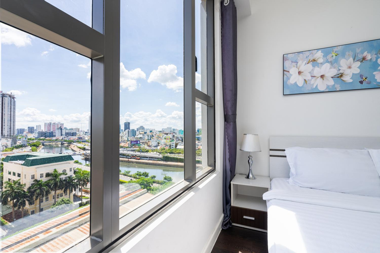 Bedroom 4, The Tresor, District 4