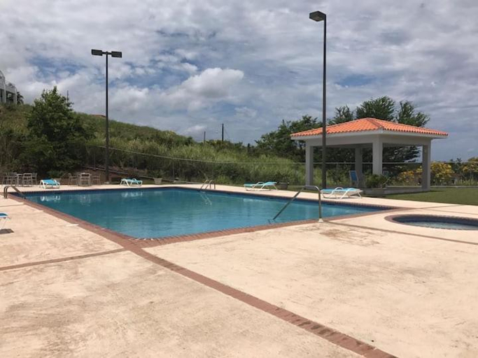 Others 2, 3 Bedroom Apt. Close to Main Beaches/Attractions