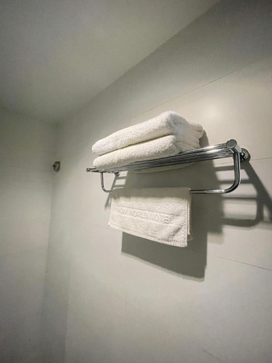 Bathroom 4, New World Express Motel, Bintulu