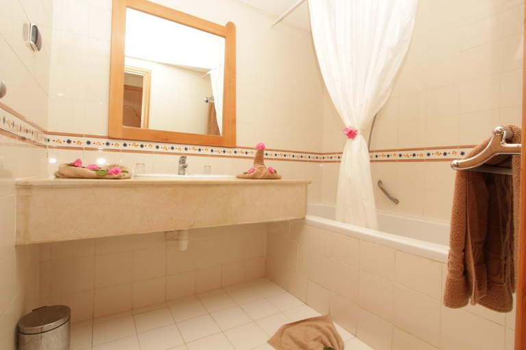 Bathroom 5, Zita Beach Resort, Zarzis