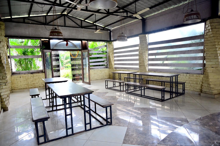 Food & Drinks 4, KK Tree Retreat, Nashik