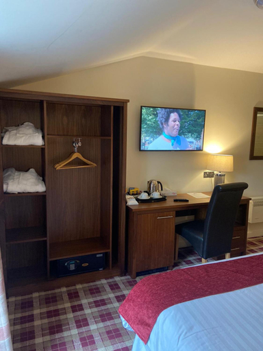 Bedroom 2, Scone Arms Hotel, Perthshire and Kinross