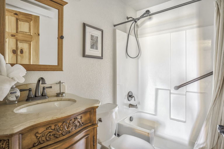 Bathroom 3, Peyton Ranch, El Paso