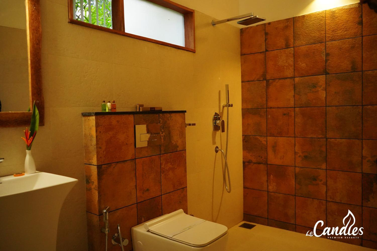 Bathroom 4, Le Candles Resorts, Kozhikode