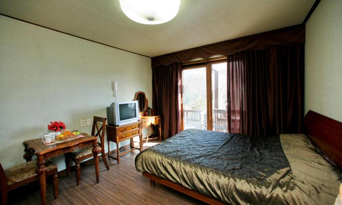 Bedroom 3, Pyeongchang Chalet Resort, Pyeongchang