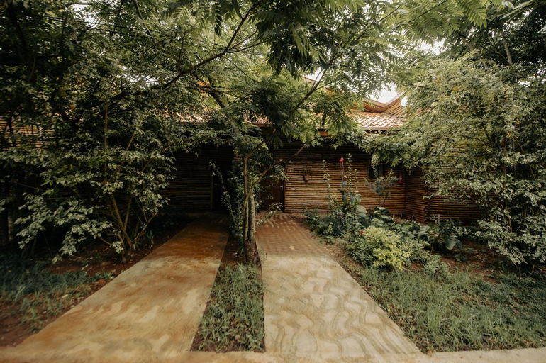 Others 5, Vintage Cottage, Rwamagana
