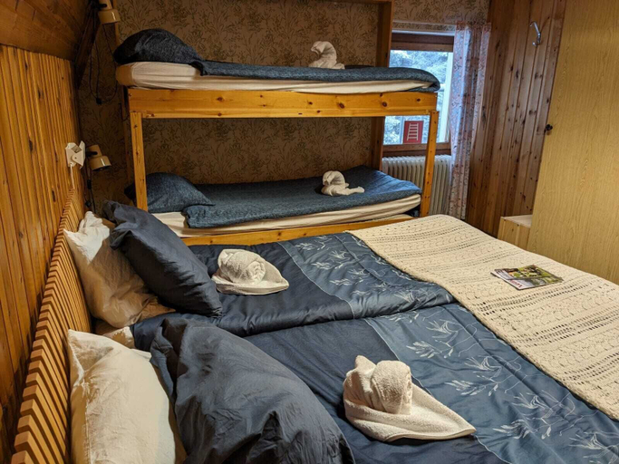 Bedroom 2, Hotel Nederhögen Vildmarkscenter, Berg