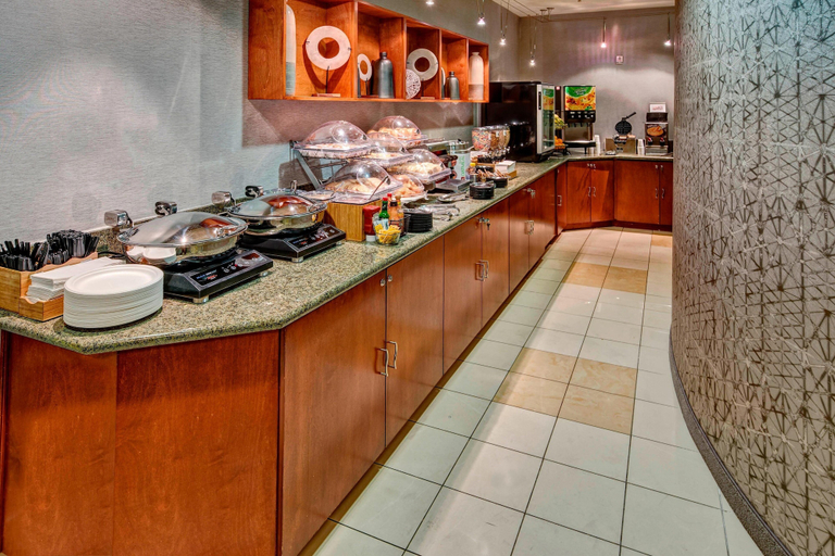 Food & Drinks 5, SpringHill Suites by Marriott Naples, Collier