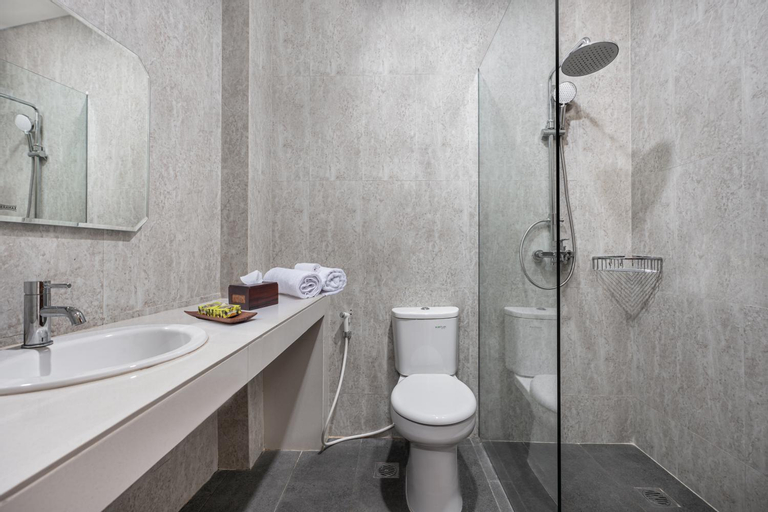 Bathroom 6